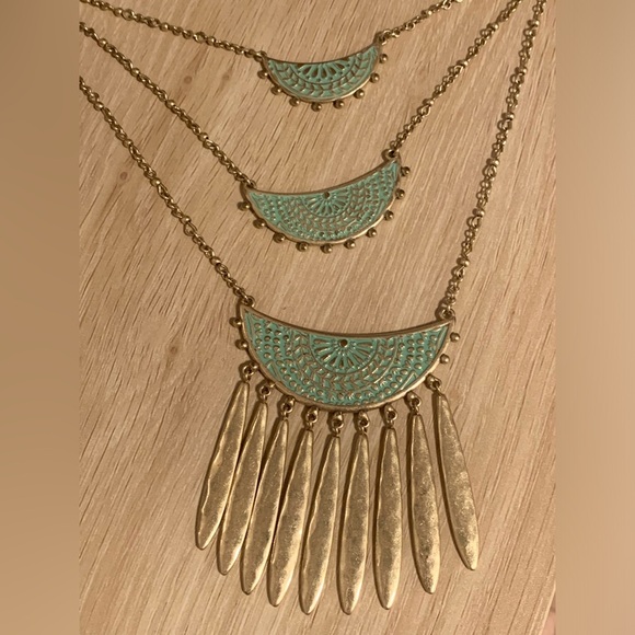 PRELOVED BOHEMIAN TRIPED LAYER NECKLACE - Picture 3 of 3